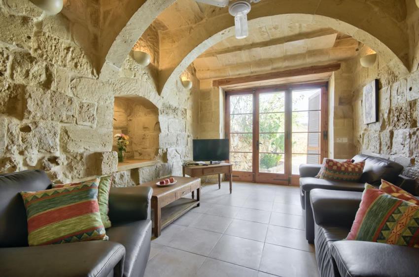 Farmhouse Razzett Cora فيكتوريا المظهر الخارجي الصورة